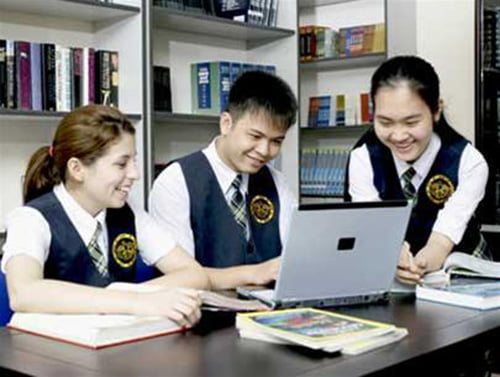 lắp đặt máy chấm công -2 