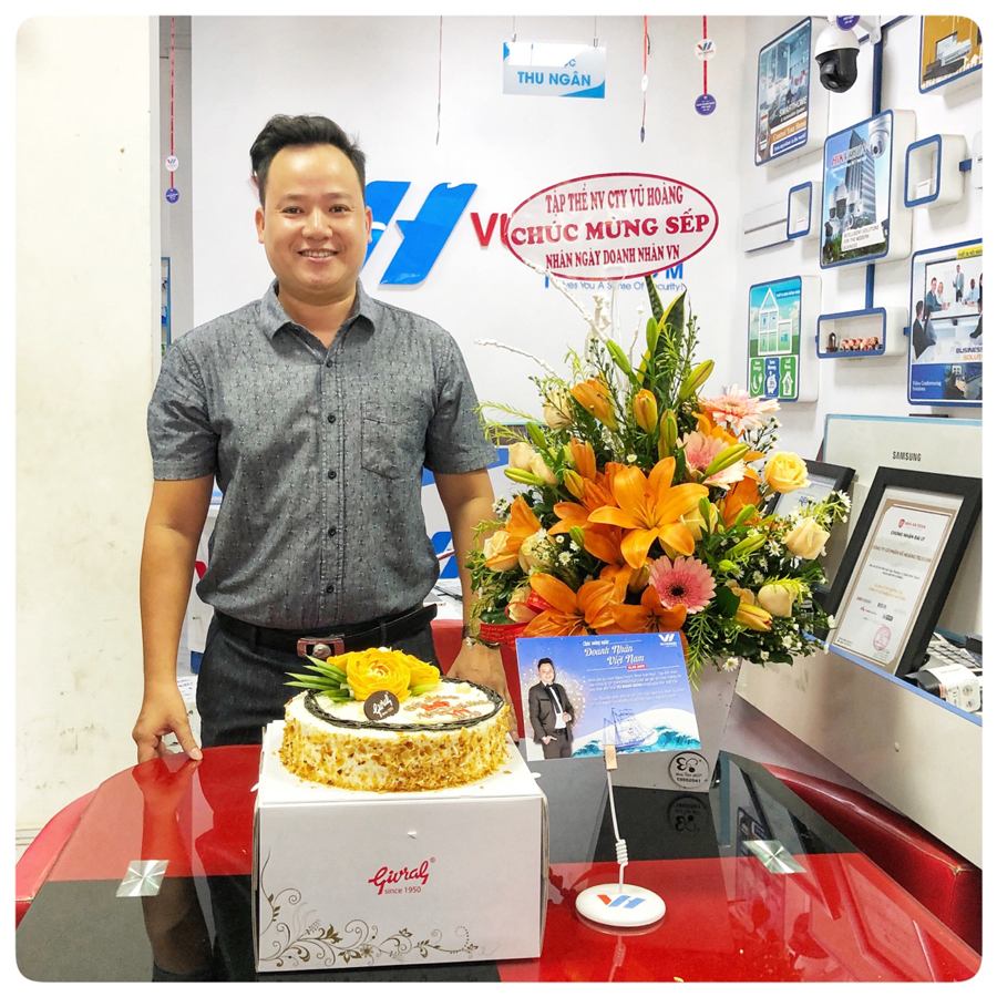 Vuhoangtelecom chúc mừng ngày Doanh nhân Việt Nam 13/10/2019