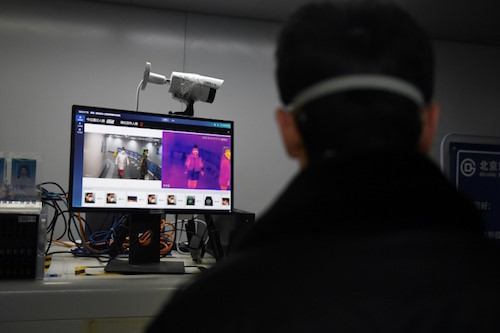 Dùng hệ thống đo thân nhiệt bằng AI truy tìm người nghi nhiễm nCoV