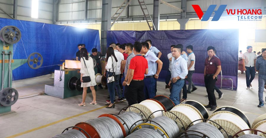Tham quan nhà máy sản xuất cáp Việt Hàn