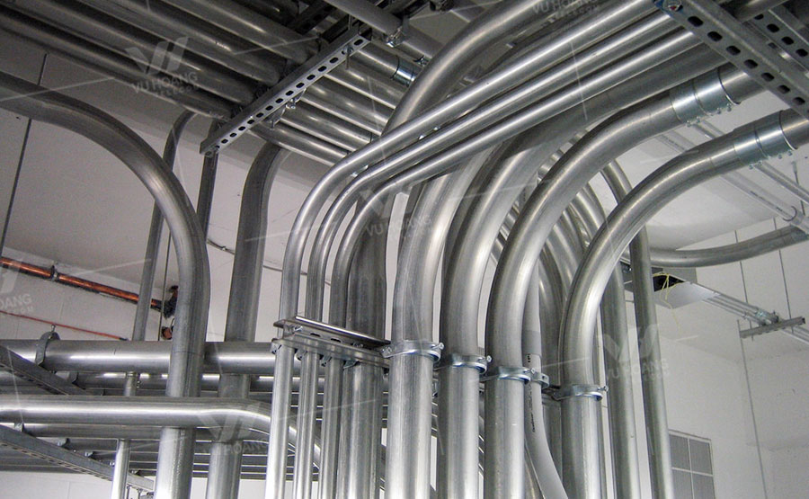 g thép luồn dây điện EMT