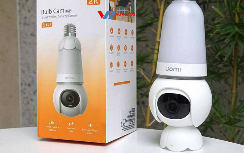 Review camera wifi quay quet iMOU IPC-S6DP-3M0WEB-E27-2