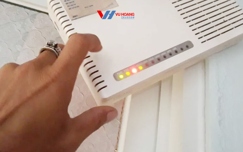 modem wifi bi vo nuoc lam sao de khac phuc-2