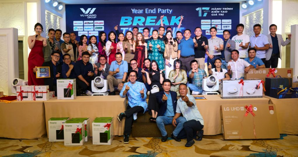 Tổ chức tiệc Year End Party Vũ Hoàng Group